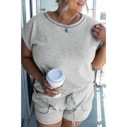 Gray Contrast Stitching Cuffed Sleeve Plus Shorts Set