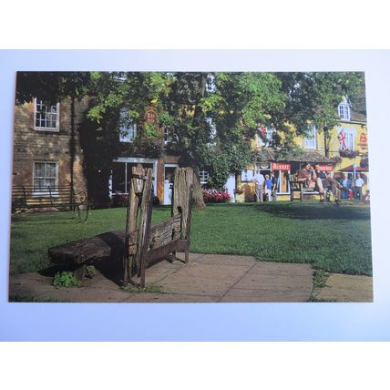 Stow on the Wold, Gloucestershire Postcard
