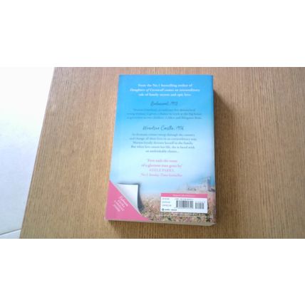THE GOOD SERVANT. Fern Britton. (Paperback) 2023