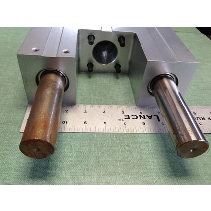 new PHD SKD76 X 50-H1,PNEUMATIC METRIC SLIDE CYLINDER GUIDE,05671356-01 SLD,HC