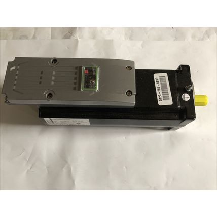 NEW SCHNEIDER ELECTRIC ILM1003P11A0000 5.8NM 3000 RPM KEYED SHAFT SERVO MOTOR,AD