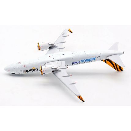 TIGERAIR TAIWAN A320-271N REG: B-50021 WITH STAND - AVIATION 200 AV2063 1/200