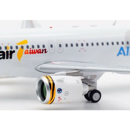 TIGERAIR TAIWAN A320-271N REG: B-50021 WITH STAND - AVIATION 200 AV2063 1/200