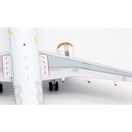 TIGERAIR TAIWAN A320-271N REG: B-50021 WITH STAND - AVIATION 200 AV2063 1/200