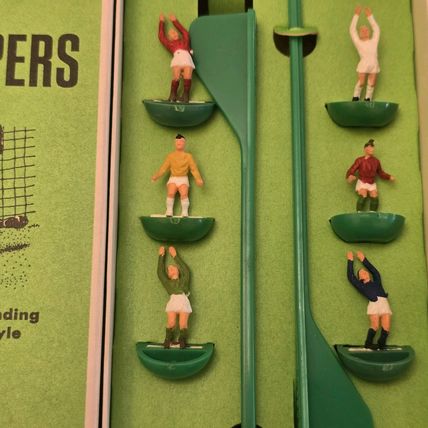 Subbuteo Interchangeable Goalkeepers -Boxed - Complete SET NEAR MINT C133