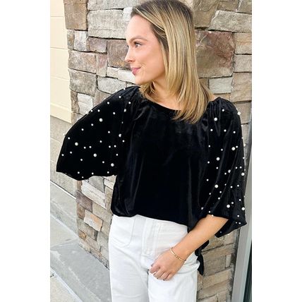 Black Pearl Beaded Half Sleeve Velvet Top