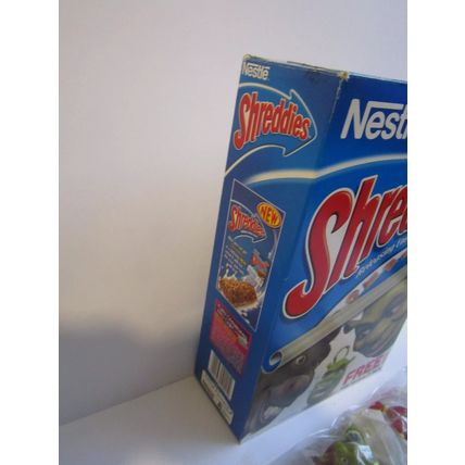 Nestle 2004 Shreddies Shrek2 Cereal Box & 7 Fun Faces Sealed , empty box