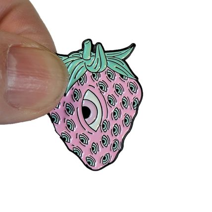 Gothic Strawberry Pin Badge Enamel 2.3 cm x 3.0 cm Horror Collectable Eyes BA219