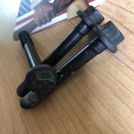 Land Range Rover LR003574 Engine Bracket Hardware Bolt Quantity 3 OEM M8x60mm