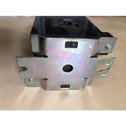 GENERAL ELECTRIC 2 RELAY 120VAC 8-POLE CR120B062** NEMA A600, P300,110v Coil,FM
