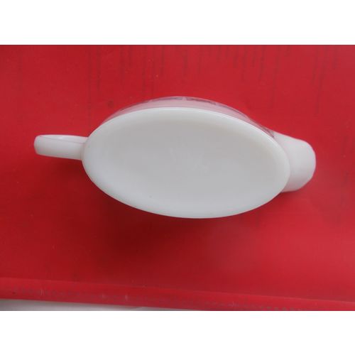 GRAVY BOAT / PYREX CHELSEA (14/01)