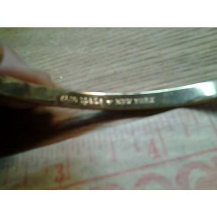 Kate Spade New York Womens Idiom 'As Good As Gold' Bangles Solid Gold Plated