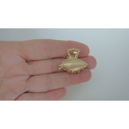 Small mini gold or silver metal leaf hair claw clip