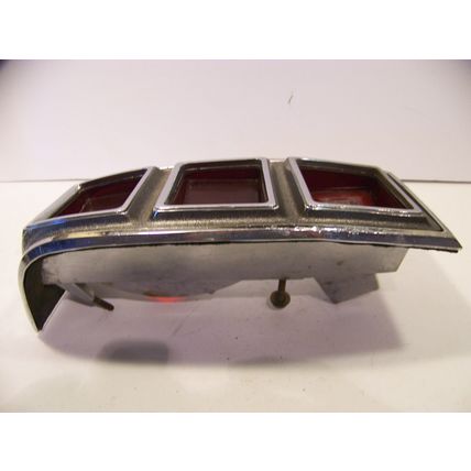 1968 PLYMOUTH VALIANT TAIL LIGHT ASSY RH DRIVERS OEM