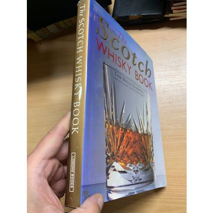 2002 1ST ED "THE SCOTCH WHISKY BOOK" 1.3kg LARGE ILLUSTRATED HARDBACK BOOK (P7)