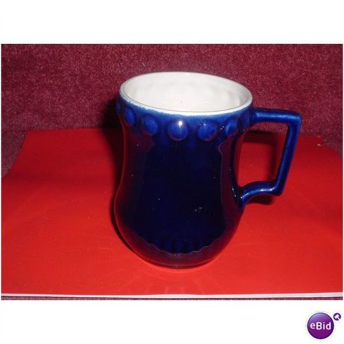 MUG DARK BLUE / SHAPED (14/01)