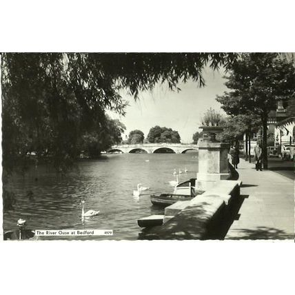 BEDFORD River Ouse Postcard (4979)
