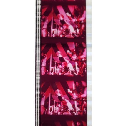 ALICE COOPER. Pk MTP - B034h . 1 STRIP OF 5 - 35MM FILM CELLS.