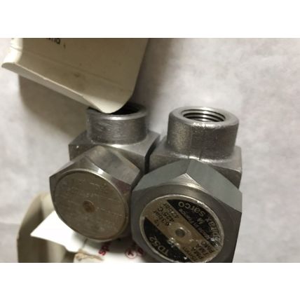 new LOT 2,1/2" NPT SPIRAX SARCO TD52 THERMO-DYNAMIC STEAM TRAP,TO