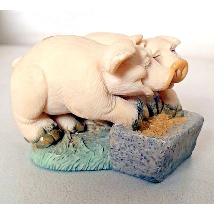 Piggin' Pigs by David Corbridge : Piggin' Pals *