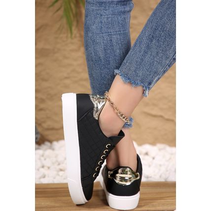Black Color Contrast Quilted Lace-up Sneakers