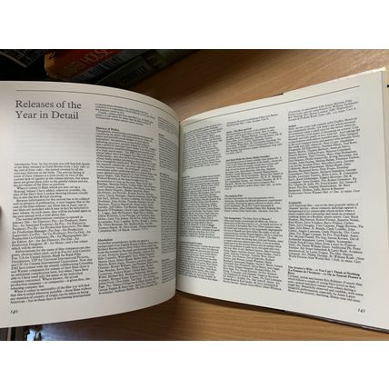 1982 FILM REVIEW 1982-1983 F MAURICE SPEED PHOTO ILLUSTRATED HARDBACK BOOK (P4)