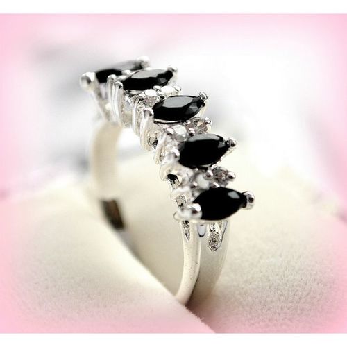 Black Onyx Sparkling Crystal White Gold Plated Ring Jewellery 2292