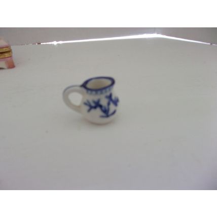 Miniature Porcelain Tea Set Blue & White Floral Pattern 8 piece