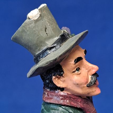 Vintage Windsor Collection PENCIL CAROLER 8" Figurine Skinny Santa Christmas