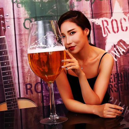 YUANXIN Worlds Largest Giant Wine Glass Huge Stemware Creative Oversized Goblet