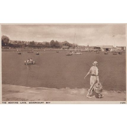 Dovercourt Boating Lake Vintage Old Postcard