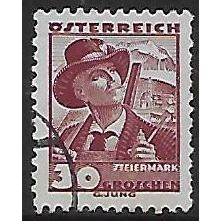 Mi 577: 30 g. blackish reddish carmine Definitive Stamp: Austrian Folk Costumes