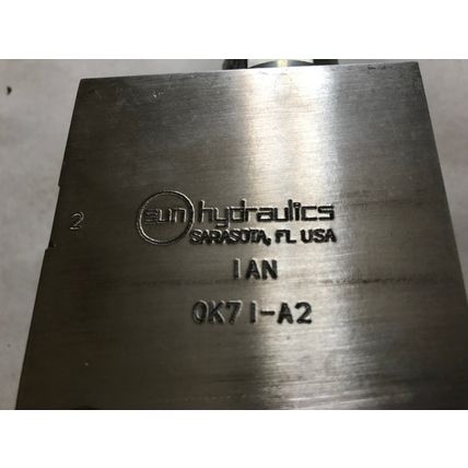 SUN HYDRUALICS OK71-A2 HYDRUALIC VALVE,0K7I-A2,1-1/2" IAN,NFEC LEN,OBPO,OK71,AH