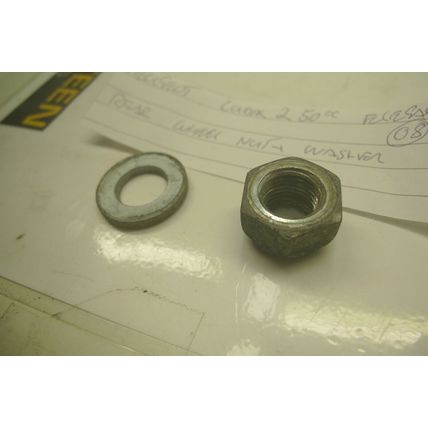 PEUGEOT LUDIX 2 ELEGANCE. REAR WHEEL NUT & WASHER. YELLOW 13 BREAKERS (67-A)