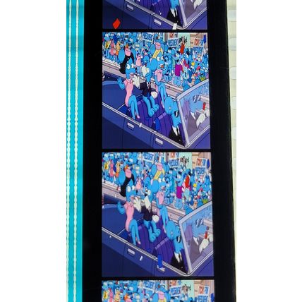 Simpsons Movie. Pk VBC - A011k. 1 STRIP OF 5 - 35MM FILM CELLS