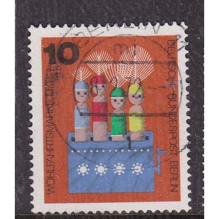 Berlin 1971 Wooden Toys Dancing Men 10 + 5pf Fine Used SG B407 VGC