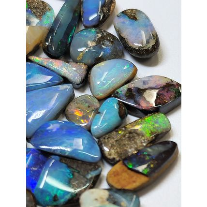 54156.0 - 50 Small Boulder Opal Free Cut Polished Faces 56.46 cts 6 - 14 mm High