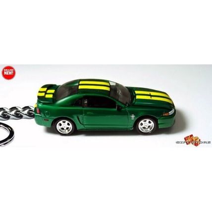 RARE KEYCHAIN 1999~2000 GREEN FORD MUSTANG GT CUSTOM Ltd. Ed. GREAT GIFT