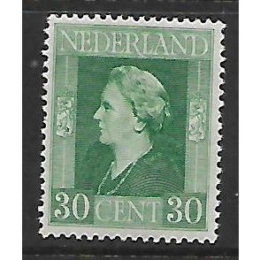NETHERLANDS 1944 QUEEN WILHELMINA 30c GREEN SG 607 M MINT