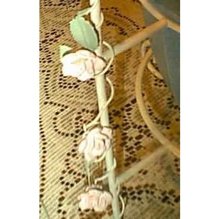 SHABBY CHABBY CHIC WHITE PINK ROSE, BLUE BOW METAL PLANTER WITH BLUE CERAMIC POT