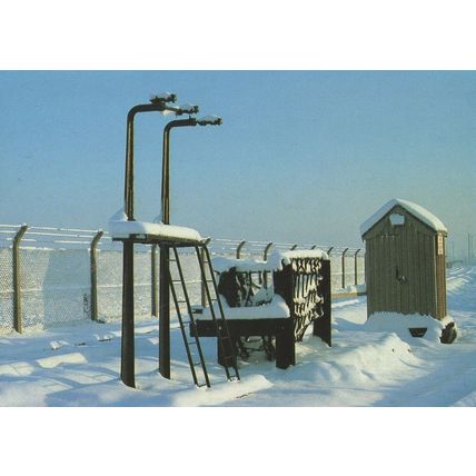 Didcot Railway At Christmas Night Mail Delivery 2x Postcard s