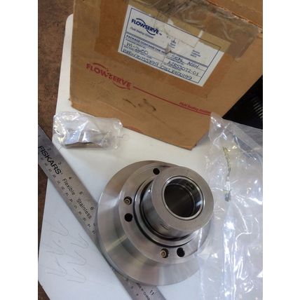 NEW FLOWSERVE 3R53070DB,395050,KF42336,A2R53072-01,3R0  494UC-D BEARING GUARD,AO
