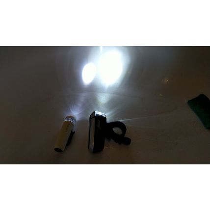 bike cycle lights cateye front rear led aaa battery charger hermanns h-goggle
