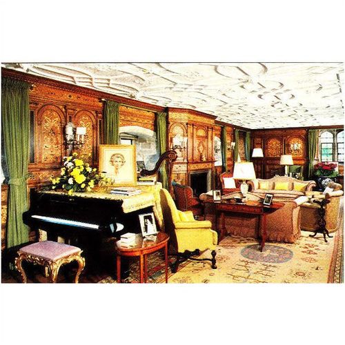 Colour Postcard - The Drawing Room, Hever Castle, Kent