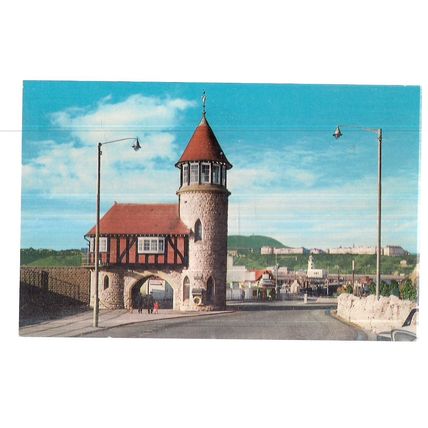 MARINE DRIVE, SCARBOROUGH, unused vintage postcard Colourmaster =