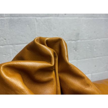 Italian Full Whole Leather Cow Hide Colour Biscotti Distressed Aniline