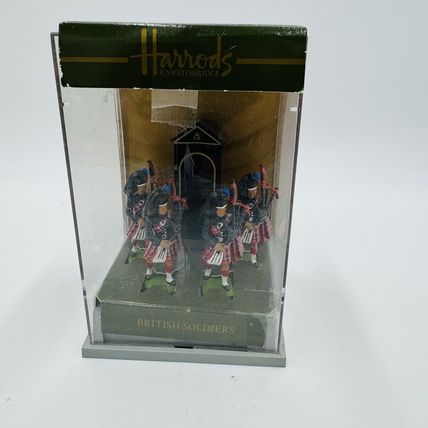 Harrods Britains Metal Model Guards Toys Soldiers Painted Vintage
