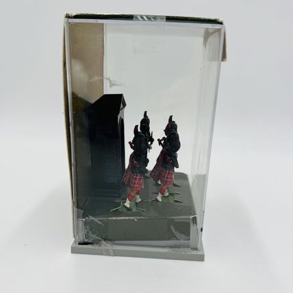 Harrods Britains Metal Model Guards Toys Soldiers Painted Vintage