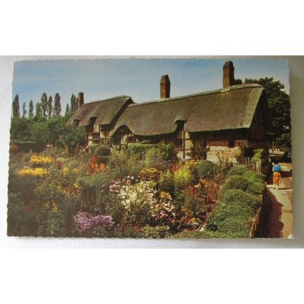 1965 postcard Ann Hathaways Cottage Stratford upon Avon