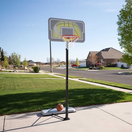 Lifetime 90992 Full-Size Height Adjustable Portable Basketball Hoop, 7.5 to 10 F
